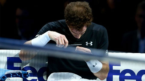 Cắt tóc giải đen giữa trận, Murray vẫn thua Nadal