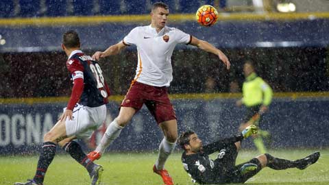 Roma bị Bologna cầm hòa 2-2: Roma “gãy cánh”