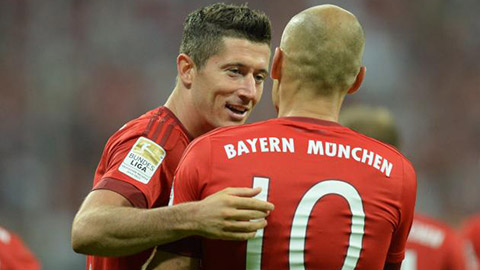 Lewandowski và Robben đang "bằng mặt không bằng lòng"
