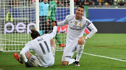 Ronaldo lập cú đúp, Real vẫn hút chết