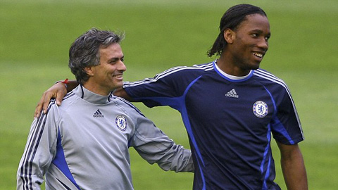 Mourinho mắng Drogba vì tiết lộ "thâm cung bí sử" ở Chelsea