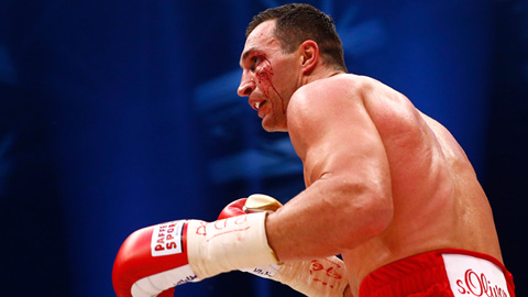 Klitschko  nhận thất bại đầu tiên sau 11 năm thượng đài