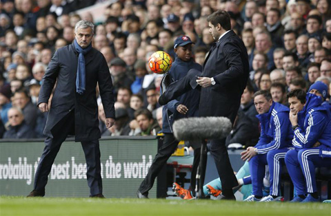 Mourinho không thể đánh bại người đồng nghiệp Pochettino