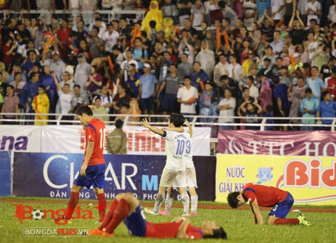Chung cuộc, U21 HA.GL thắng U19 Hàn Quốc 2-0 để bảo vệ ngôi vô địch - Ảnh: Quốc An