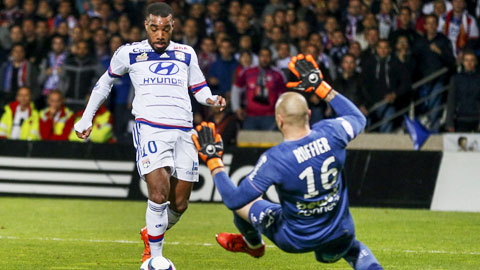 03h00 ngày 2/12, Nantes vs Lyon: Fournier tự cứu mình