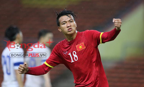 Ngọc Thắng ghi bàn cho U23 Việt Nam ở vòng loại U23 châu Á - Ảnh: Minh Tuấn