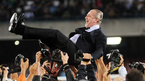 Napoli lên đầu bảng Serie A: Điều kỳ diệu từ ông trùm điện ảnh lập dị