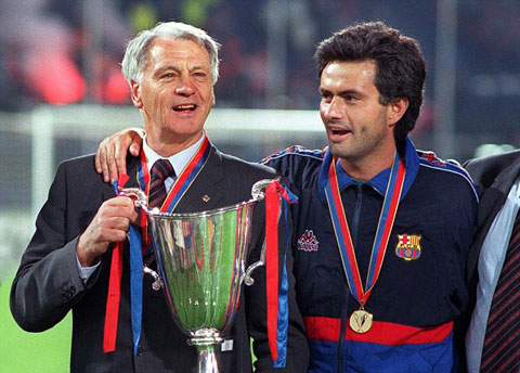 Sir Bobby Robson có những năm tháng thành công tại Barca