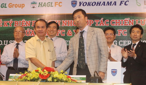 HA.GL ký kết hợp tác chiến lược với CLB Yokohama
