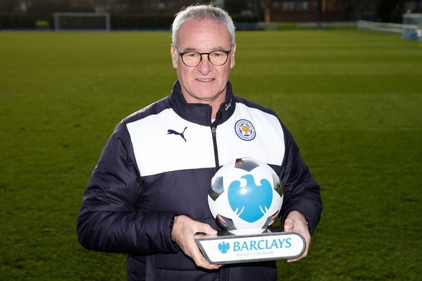 HLV Ranieri góp công lớn giúp Leicester lên ngôi đầu bảng Ngoại hạng Anh