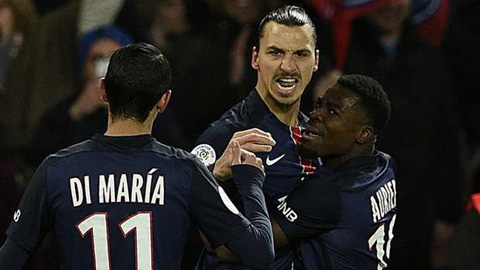 Ibrahimovic lập cú đúp, PSG hủy diệt Lyon 5-1