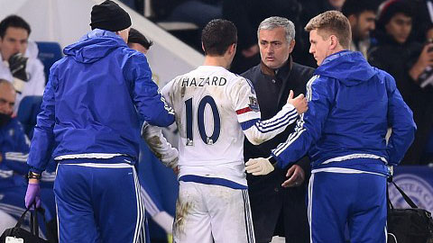 Cha của Hazard phủ nhận chuyện con trai giả chấn thương
