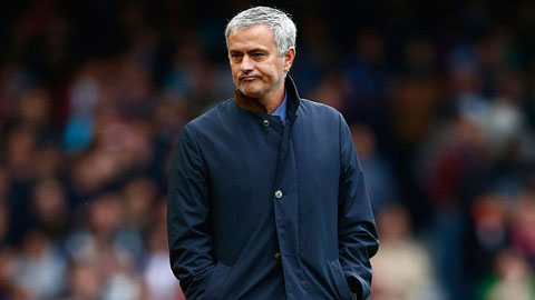 Mourinho đã sẵn sàng rời Chelsea từ 1 tháng trước