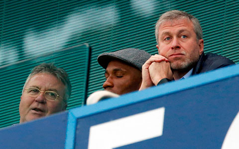 Chiến thắng tưng bừng của Chelsea thực ra là lời cảnh báo dành cho Guus Hiddink