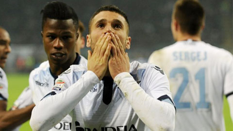 Đánh bại đội đầu bảng Inter, Lazio chấm dứt chuỗi 8 trận không thắng
