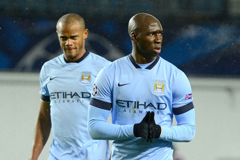 Mangala (trước) vẫn chưa thay thế được Kompany