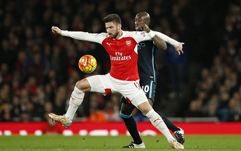 Giroud ghi bàn thứ 2 cho Arsenal ngay trong hiệp 1