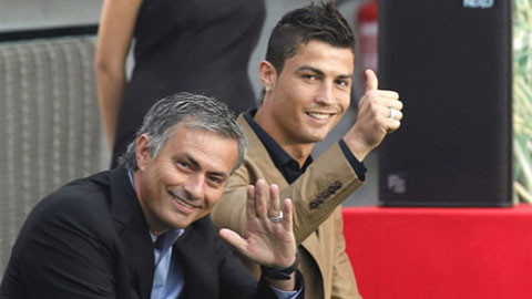 Mourinho muốn tái hợp Ronaldo nếu được làm HLV M.U
