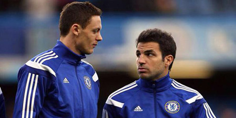 Chelsea sẽ nhả Matic hay Fabregas cho Juventus?