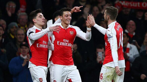 Vòng 19 Ngoại hạng Anh: Arsenal khép lại năm 2015 với ngôi đầu