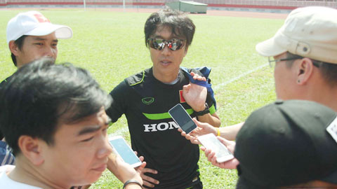 HLV Toshiya Miura: “Mục tiêu của U23 Việt Nam là vào tứ kết”