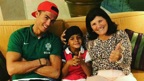 Ronaldo lên kế hoạch sinh con thứ 2