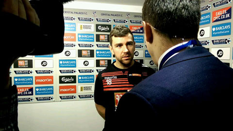 McArthur trả lời phỏng vấn đài Sky Sports trước trận đấu