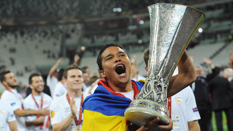 Cầu thủ xuất sắc nhất Colombia 2015: Vinh danh Bacca