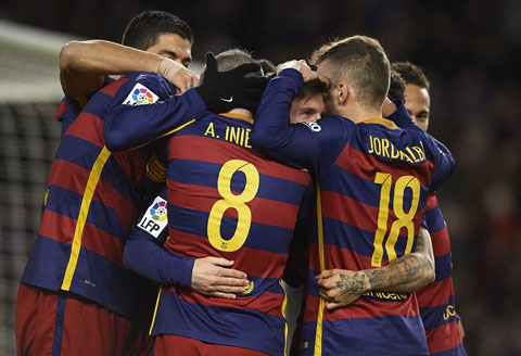Barca có trận thắng đầu tiên trong năm 2016