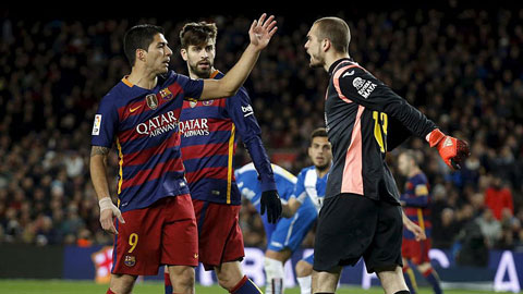 Suarez đối mặt án phạt nặng vì đòi tẩn cầu thủ Espanyol