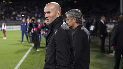 Zidane đưa Real trở lại thời... Mourinho