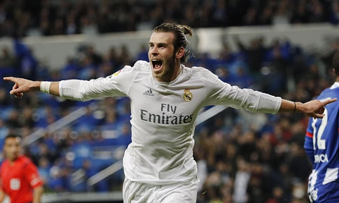 Bale rực sáng với 1 cú hat-trick