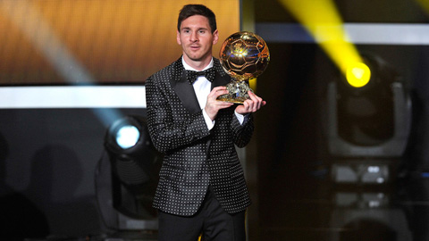 Messi, thảm họa thời trang tại Gala Quả bóng Vàng