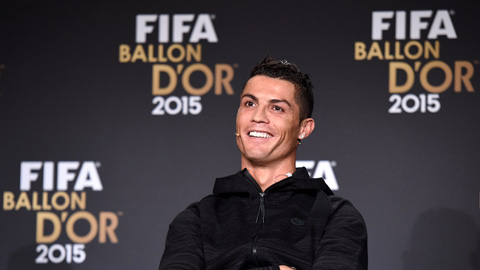Ronaldo muốn treo giày với 1.000 bàn thắng