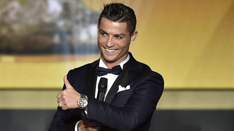 Ronaldo gây ấn tượng đẹp ở Gala Quả bóng Vàng