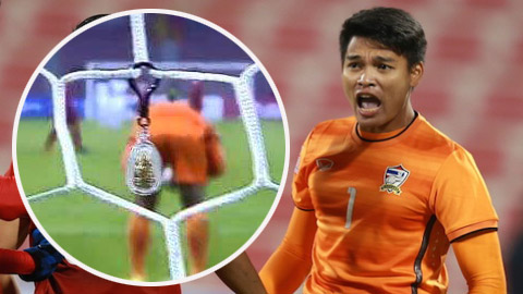 Thủ môn U23 Thái Lan… treo bùa cầu may vào mành lưới
