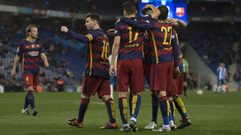 Espanyol 0-2 Barcelona: Messi tỏa sáng trong vai trò kiến thiết