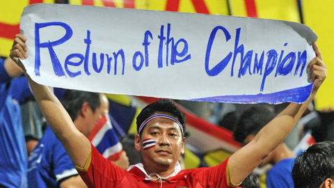 CĐV Thái Lan vẫn lạc quan dù đội nhà thua thảm