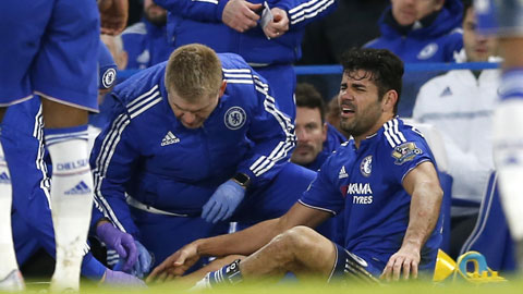 Diego Costa ghi bàn nhưng không thể thi đấu hết trận vì chấn thương