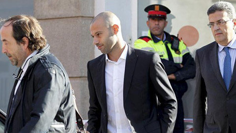 Mascherano nhận án tù 1 năm vì tội trốn thuế