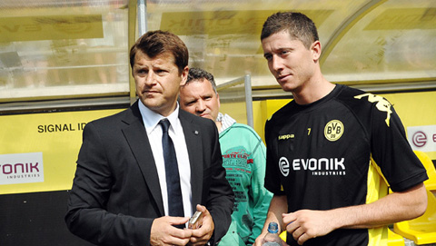 Ông Kucharski là người có tiếng nói quyết định để Lewandowski chia tay Dortmund để tới Bayern