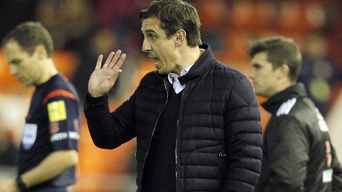 HLV Gary Neville vẫn bất bại tại cúp Nhà vua Tây Ban Nha từ khi dẫn dắt Valencia