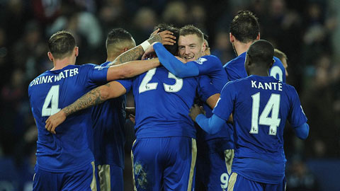 Hạ Stoke 3-0, Leicester leo lên vị trí số 1 Ngoại hạng Anh