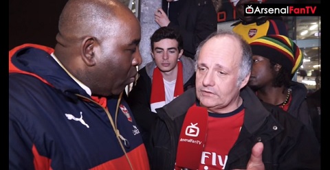 Fan cuồng Claude trả lời phỏng vấn trên kênh ArsenalFanTV