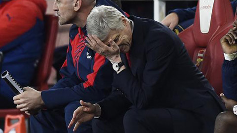 Góc chiến thuật Arsenal 0-1 Chelsea: Cảm tính sai lầm của Wenger
