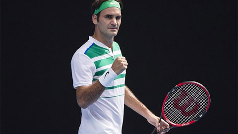 Federer hẹn Djokovic ở bán kết Australian Open