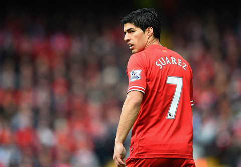 Suarez luôn nhớ bầu không khí mà NHM Liverpool mang tới sân Anfield