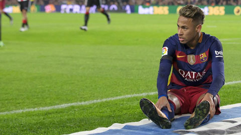 Neymar dính chấn thương sau nỗ lực lập siêu phẩm
