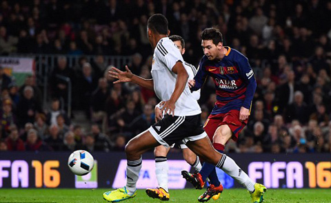 Messi ghi bàn thắng thứ 3 của trận đấu