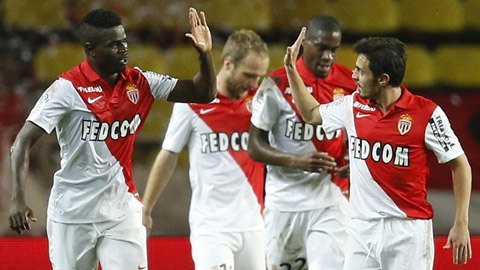 Thắng nhọc Nice, Monaco tiếp tục bám đuổi PSG